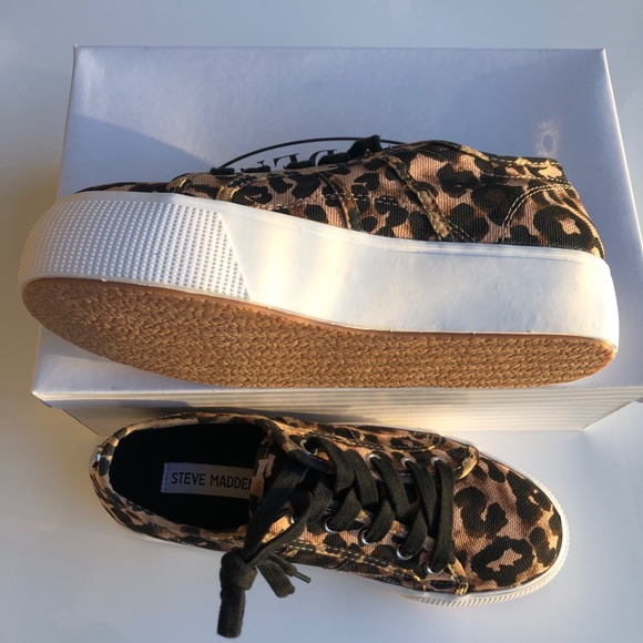 NEW⭐️⭐️⭐️STEVE MADDEN PLATFORM LEOPARD SNEAKERS - Picture 3 of 8